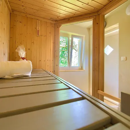 فيلة Stella مالينسكا