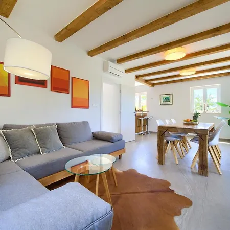 Villa Stella *