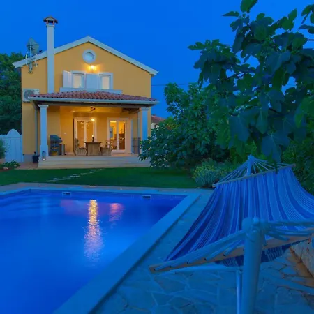 Stella Villa